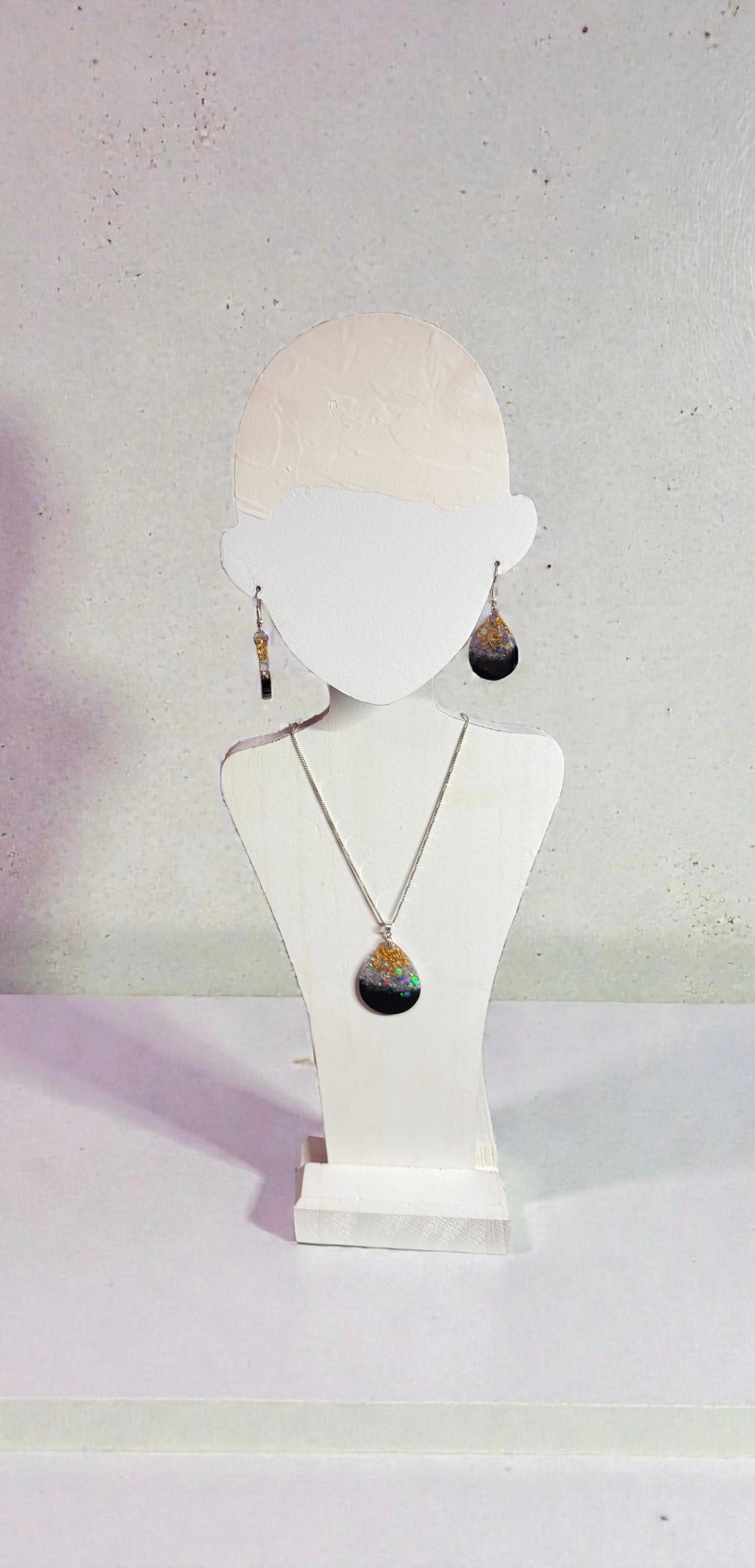 Teardrop Necklace Set