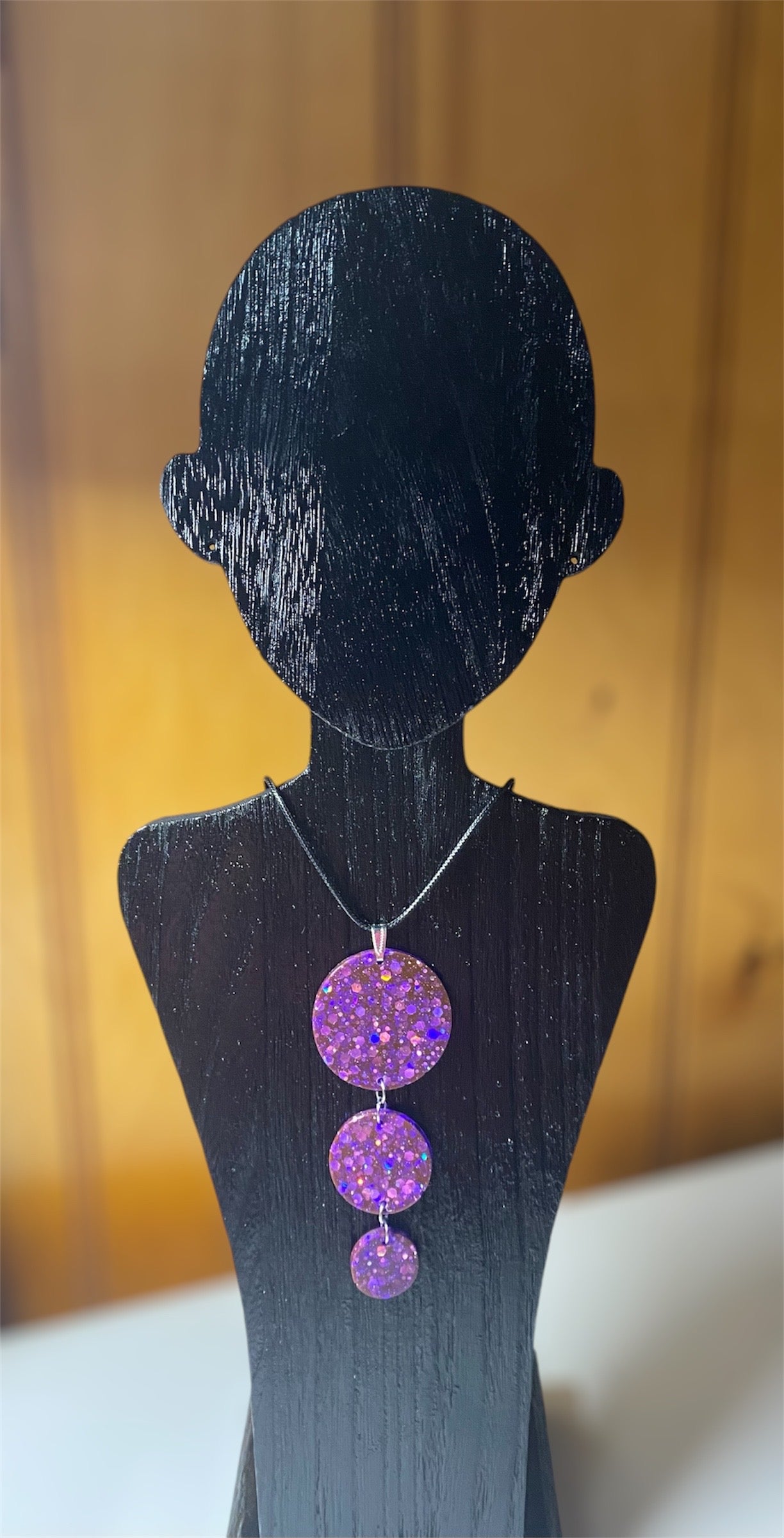 Glittery Trio Circle Necklace Set